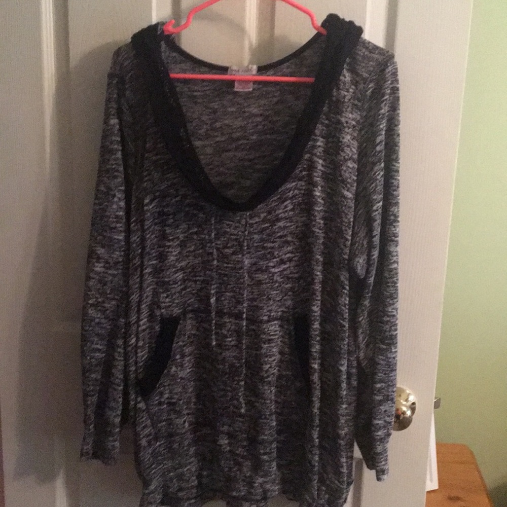 Wet Seal+ size 3x pullover sweater